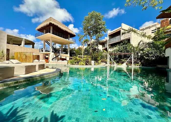 Gasthof Relaxing Lakeside Retreat Pool, Hot Tub Y Patio Tulum