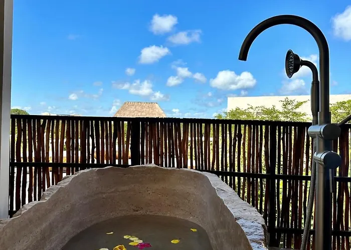 Gasthof Relaxing Lakeside Retreat Pool, Hot Tub Y Patio *