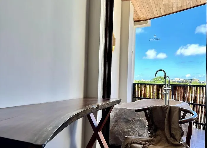 Gasthof Relaxing Lakeside Retreat Pool, Hot Tub Y Patio *